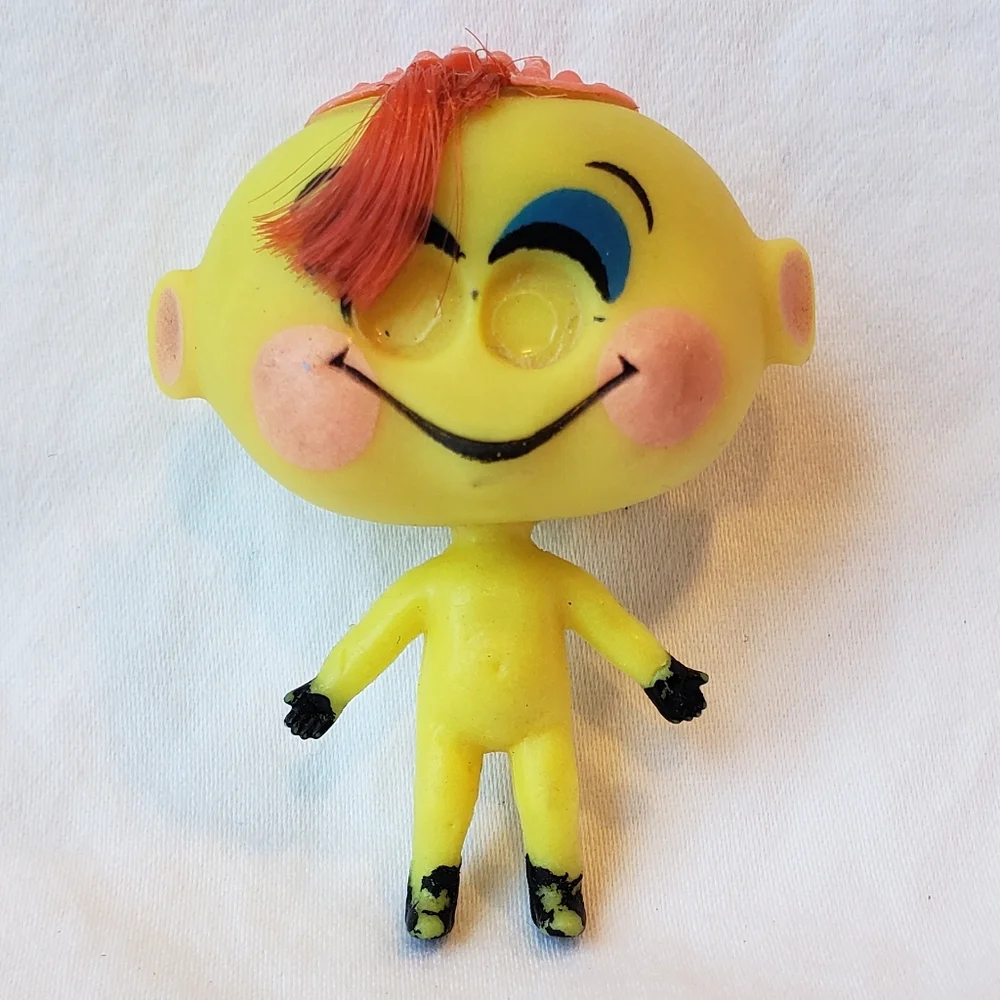 Kozmic Kiddles 1968 Mattel Martian Doll Yellow Fellow alien figurine